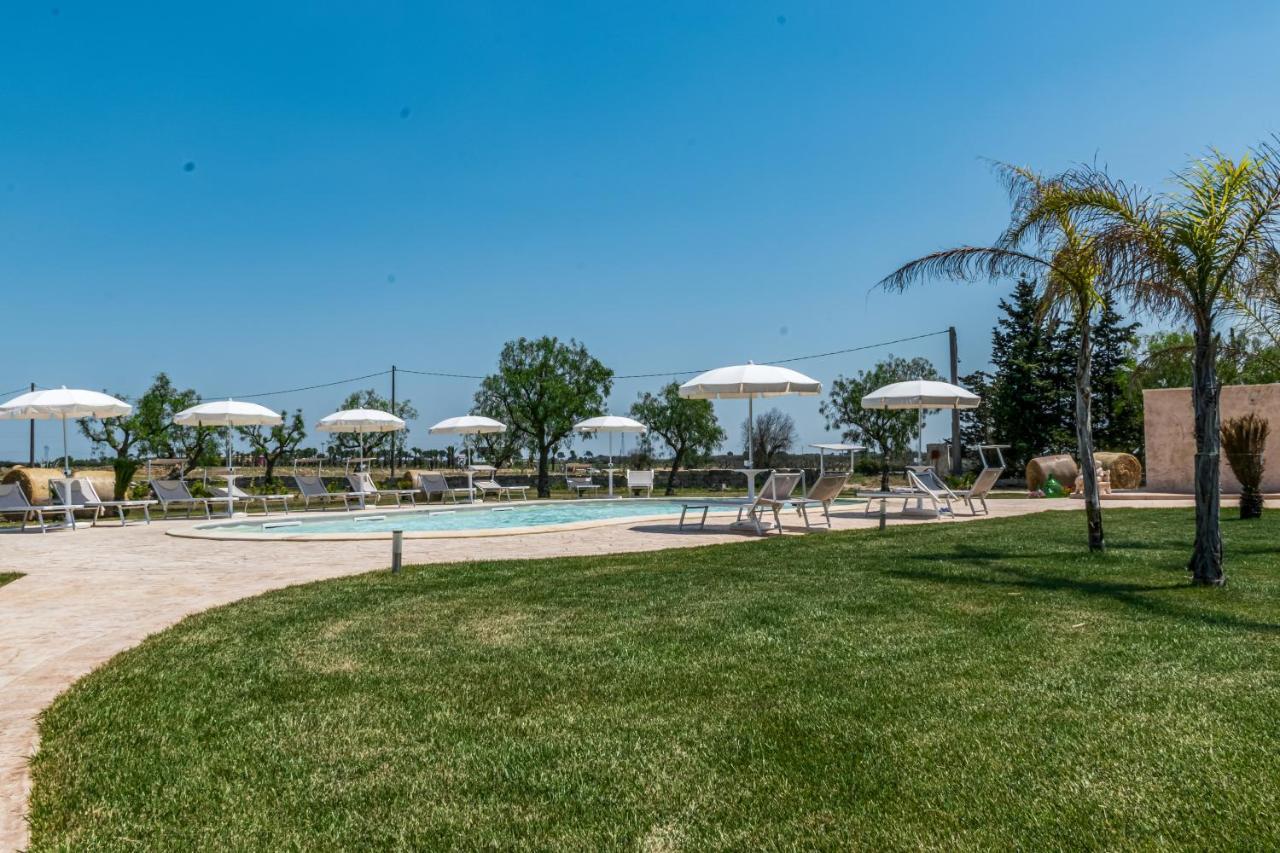 Il Mondo Dei Sogni Porto Cesareo Exteriör bild